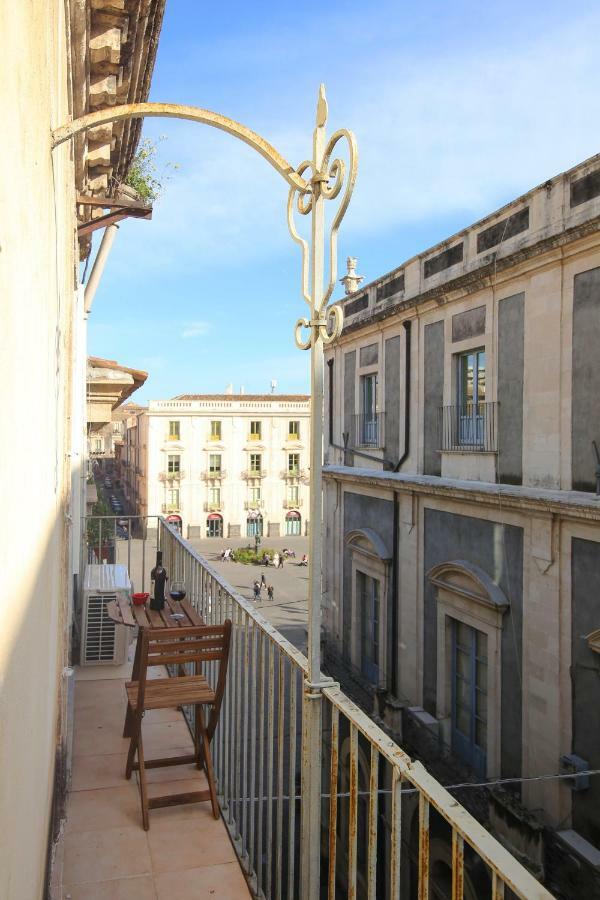 Sicily Wonderful Piazza Universita' Villa Katanya Dış mekan fotoğraf
